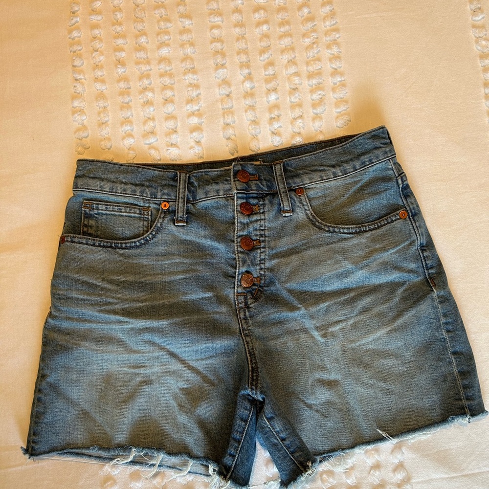 Madewell Button-Fly Jean Shorts in Classic Blue